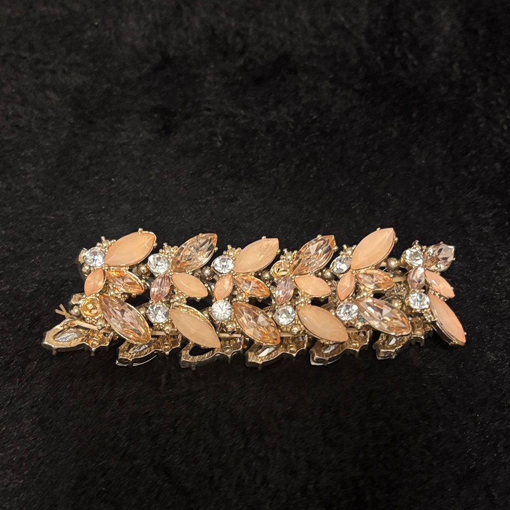 Elegant Gold and Pink bracelet